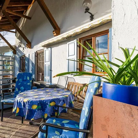 Apartment In Steingaden With Terrace * Steingaden